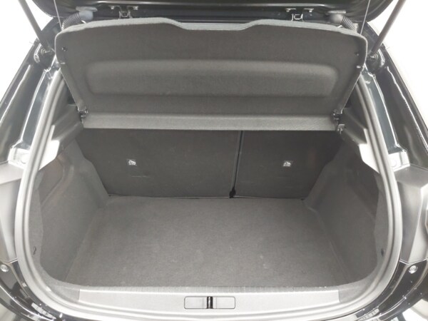 Used Vauxhall Corsa 2023 for sale - 76321151: Photo 8