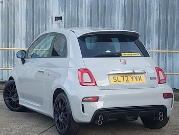 Used Abarth 595 2022 for sale - 76515410: Photo