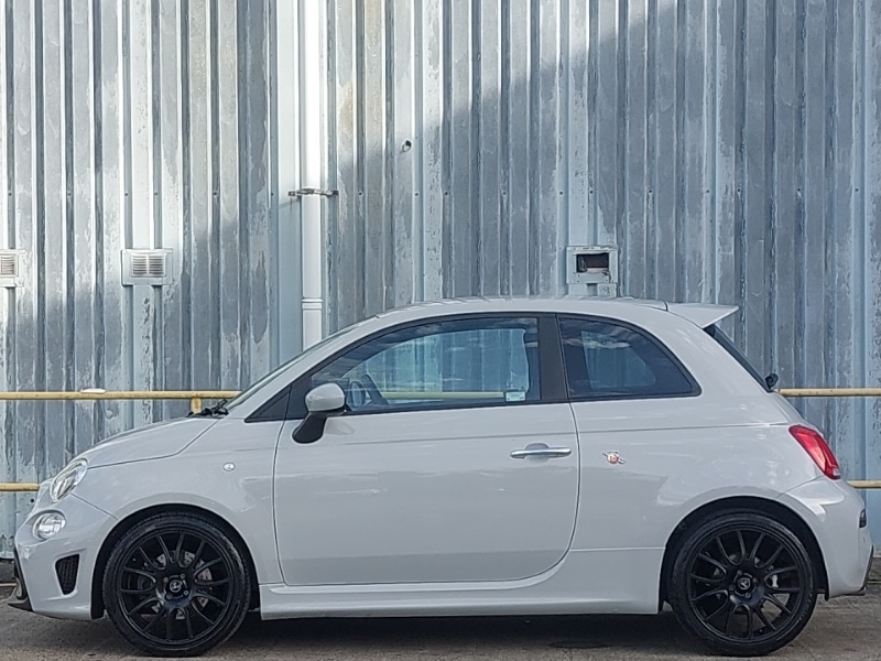 Used Abarth 595 2022 for sale - 76515410: Photo 4