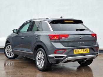 Used Volkswagen T-Roc 2023 for sale - 78312902: Photo