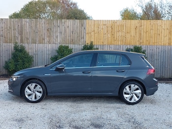 Used Volkswagen Golf 2020 for sale - 77325882: Photo