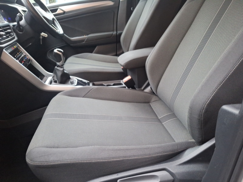 Used Volkswagen T-Roc 2022 for sale - 76606765: Photo 5