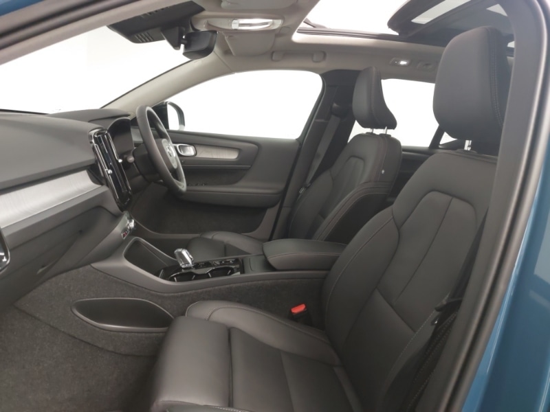 Used Volvo XC40 2024 for sale - 78061408: Photo 7