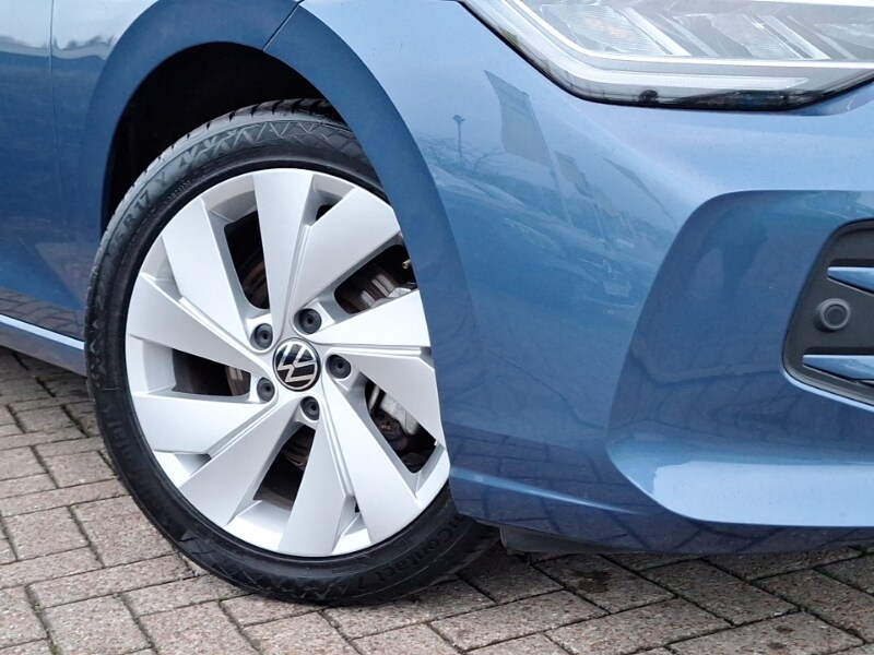 Used Volkswagen Golf 2024 for sale - 77070533: Photo 9