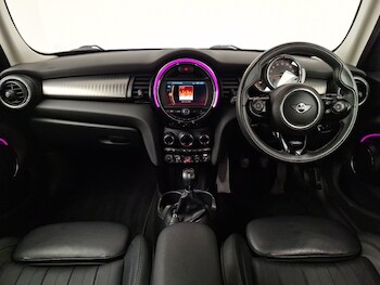 Used MINI Hatch 2019 for sale - 75633544: Photo