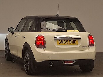 Used MINI Hatch 2019 for sale - 75633544: Photo