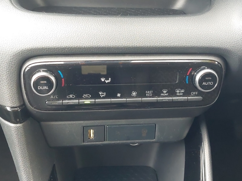 Used Toyota Yaris 2022 for sale - 77472383: Photo 11