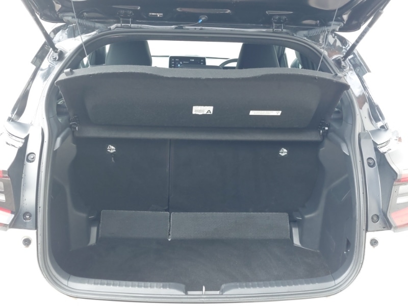 Used Toyota Yaris 2022 for sale - 77472383: Photo 8