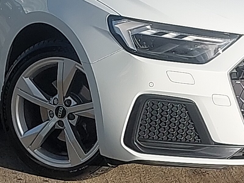 Used Audi A1 2022 for sale - 76532622: Photo 9