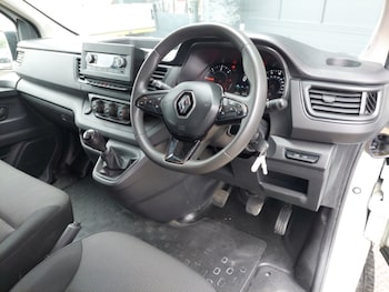 Used Renault Trafic 2022 for sale - 76176685: Photo