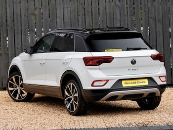 Used Volkswagen T-Roc 2025 for sale - 77986315: Photo