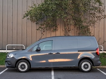 Used Renault Kangoo 2024 for sale - 76606528: Photo