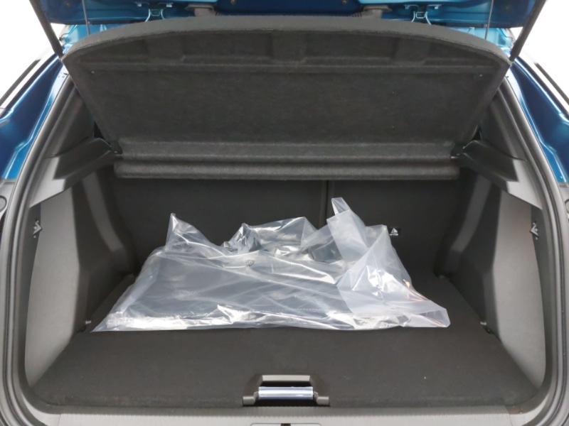 Used Peugeot 2008 2025 for sale - 77273760: Photo 8