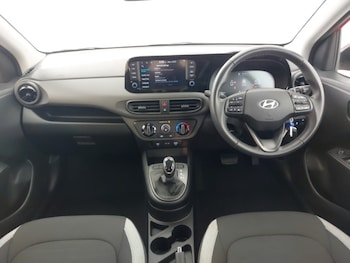 Used Hyundai i10 2024 for sale - 78905272: Photo