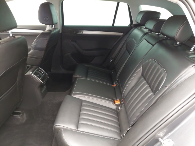 Used Skoda Superb 2023 for sale - 77312128: Photo 6