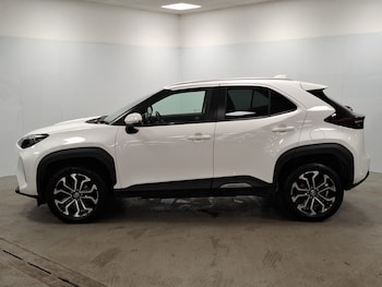 Used Toyota Yaris Cross 2022 for sale - 77977451: Photo