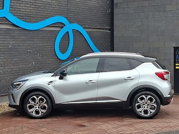 Used Renault Captur 2023 for sale - 79525245: Photo