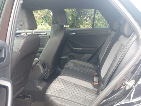 Used Volkswagen T-Roc 2023 for sale - 76182800: Photo 6
