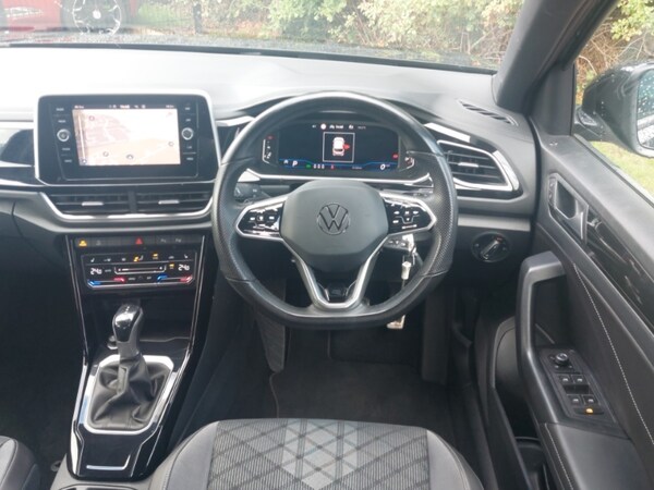 Used Volkswagen T-Roc 2023 for sale - 76182800: Photo 7