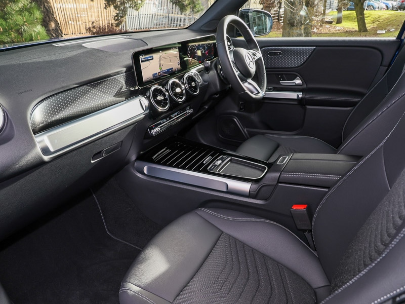 Used Mercedes-Benz GLB 2025 for sale - 78146604: Photo 5