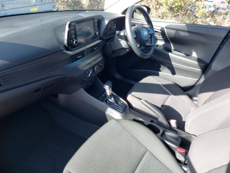 Used Hyundai i20 2023 for sale - 77987495: Photo 5