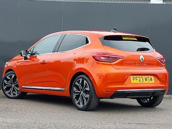 Used Renault Clio 2023 for sale - 75557915: Photo
