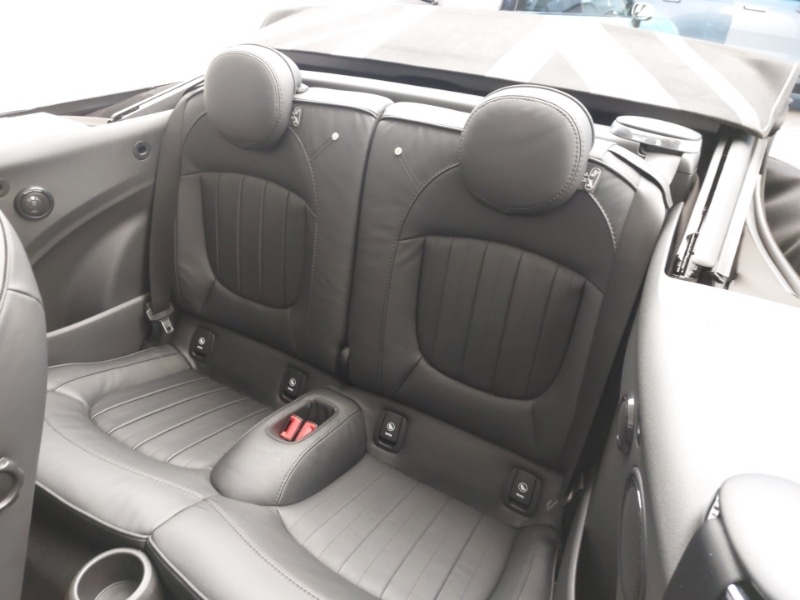 Used MINI Convertible 2023 for sale - 77597533: Photo 12