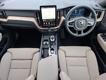 Used Volvo XC60 2026 for sale - 79538376: Photo