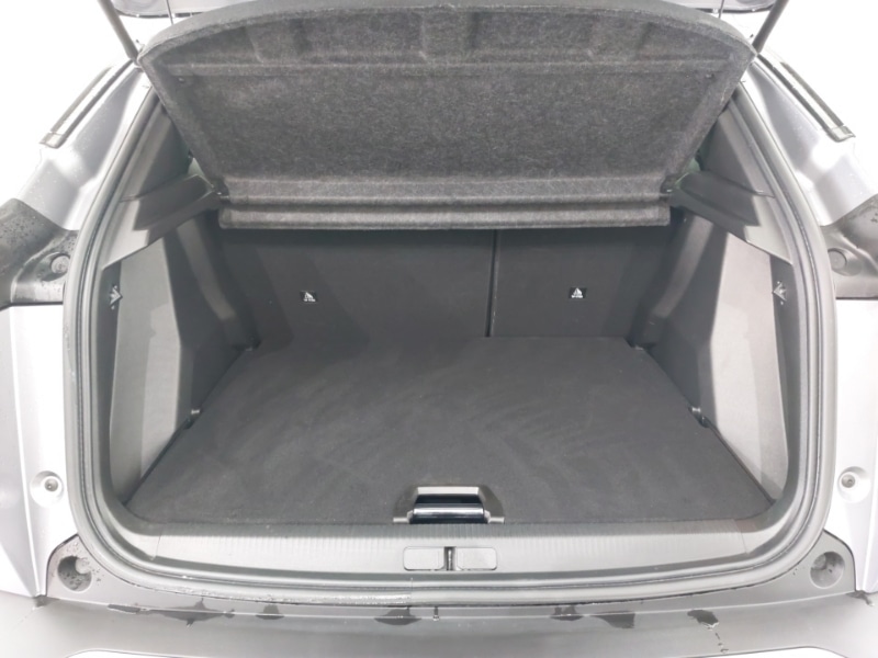 Used Peugeot 2008 2024 for sale - 76492624: Photo 8