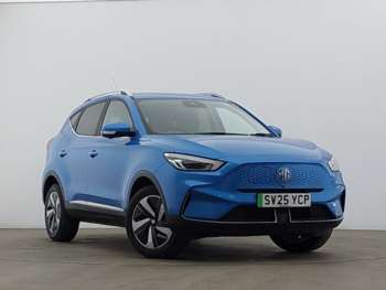 2025 - 130kW Trophy Connect EV 51kWh 5dr Auto