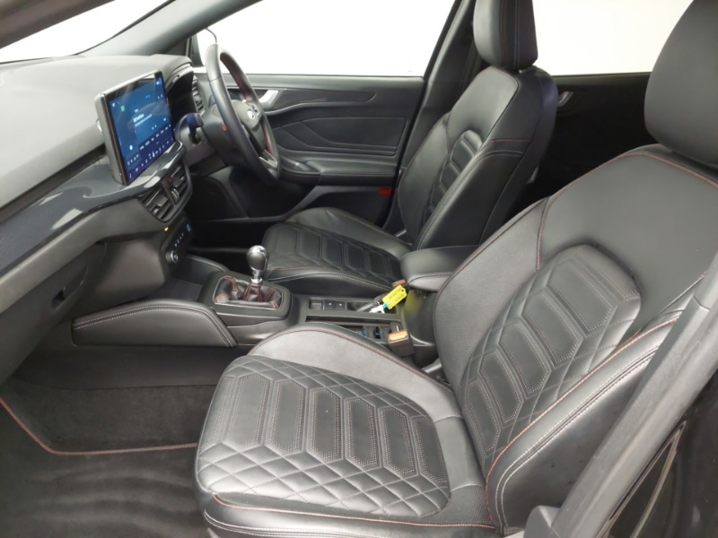 Used Ford Focus 2022 for sale - 76532693: Photo 5