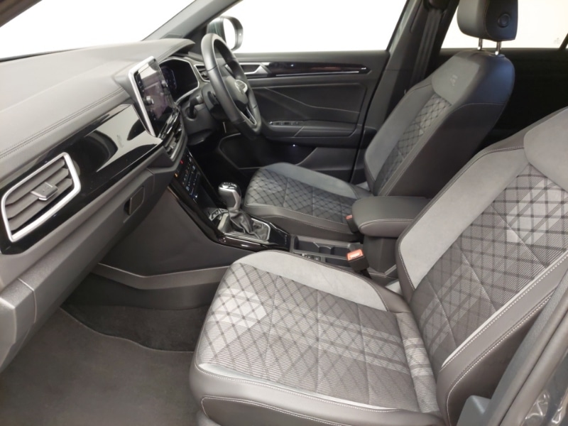 Used Volkswagen T-Roc 2025 for sale - 76928664: Photo 5