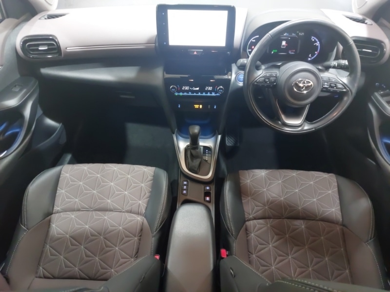 Used Toyota Yaris Cross 2022 for sale - 77343654: Photo 2