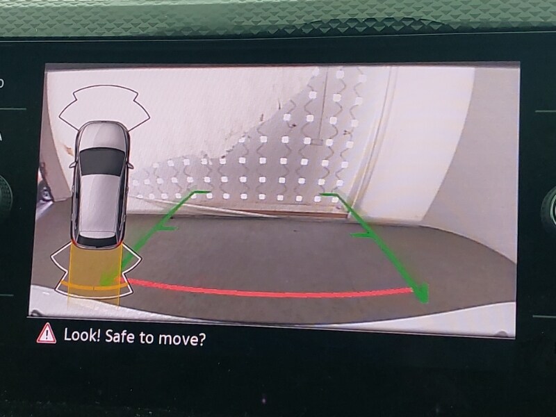 Used Volkswagen Polo 2024 for sale - 77170144: Photo 11