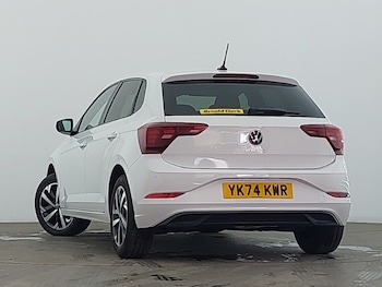 Used Volkswagen Polo 2024 for sale - 77170144: Photo