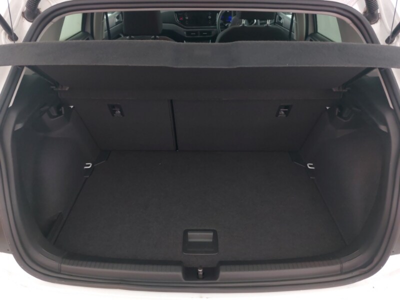 Used Volkswagen Polo 2024 for sale - 77170144: Photo 8