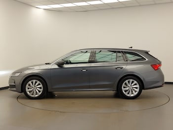 Used Skoda Octavia 2024 for sale - 75816086: Photo