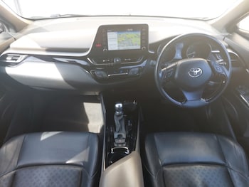 Used Toyota C-HR 2021 for sale - 78674529: Photo