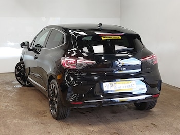 Used Renault Clio 2025 for sale - 78560741: Photo