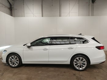Used Skoda Superb 2024 for sale - 76198788: Photo 4
