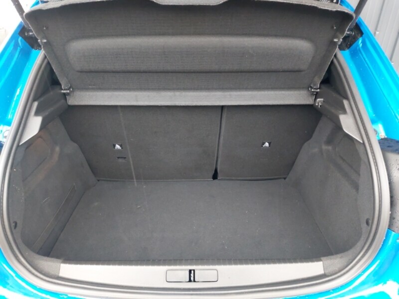 Used Peugeot 208 2023 for sale - 77299218: Photo 8