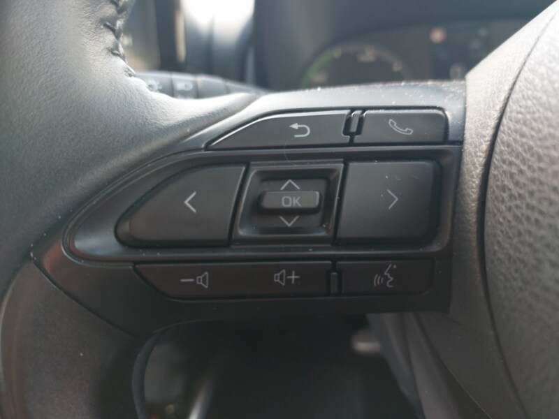 Used Mazda Mazda2 HYBRID 2024 for sale - 78041427: Photo 12