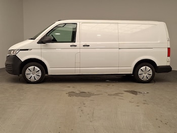 Used Volkswagen Transporter Shuttle 2023 for sale - 79566913: Photo