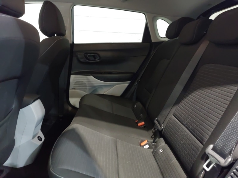 Used Hyundai i20 2023 for sale - 76583882: Photo 6