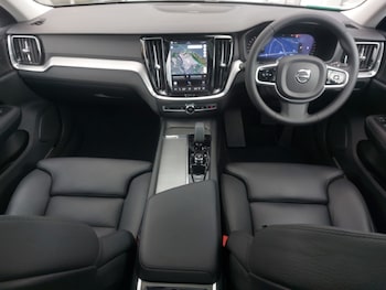 Used Volvo V60 2023 for sale - 78519156: Photo
