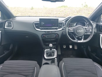 Used Kia Ceed 2022 for sale - 78746958: Photo