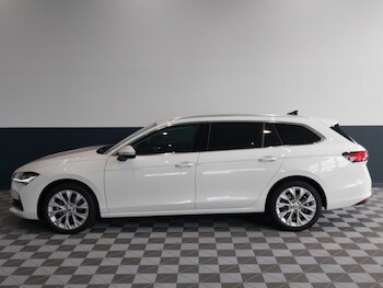 Used Skoda Superb 2024 for sale - 77214416: Photo