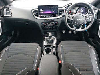 Used Kia Pro Ceed 2023 for sale - 77674440: Photo