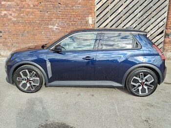 Used Renault 5 2025 for sale - 77190219: Photo