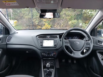 Used Hyundai i20 2020 for sale - 76497842: Photo